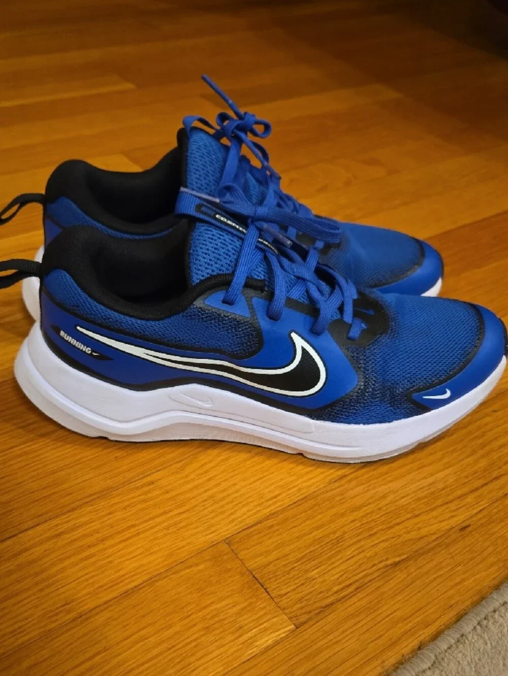 Boys Youth Nike Blue and White Running Sneakers with Black Accents